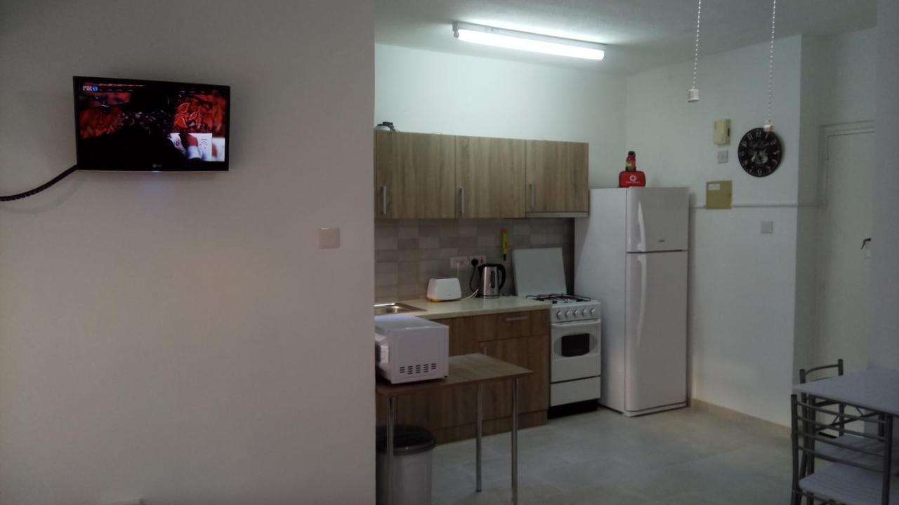 Lca4 Flat For You Apartment ลาร์นาคา ภายนอก รูปภาพ